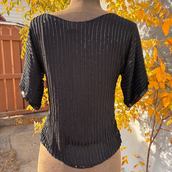 Incredible Vintage 80s Black hand-beaded sequin top - Picture 2 of 11